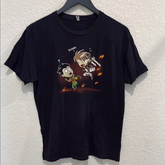 Titan Tops - Black Graphic Mens T-Shirt medium